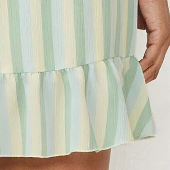 Lauren Conrad Women's Ruffle Mint Mini Skirt - Picture 5 of 6